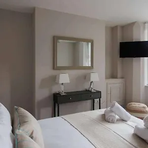 Botanic Guestrooms Guest house