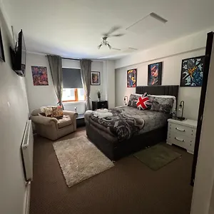 Loughview Bed & Breakfast